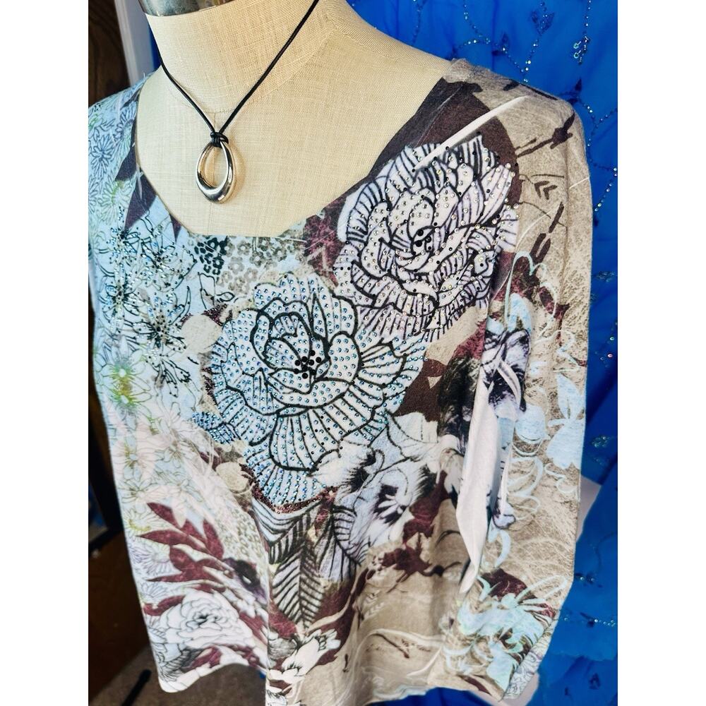 Women's Chico's Boho Blue Brown Floral Studded 3/4 Sleeve Blouse Top Size 3 - Picture 1 of 7